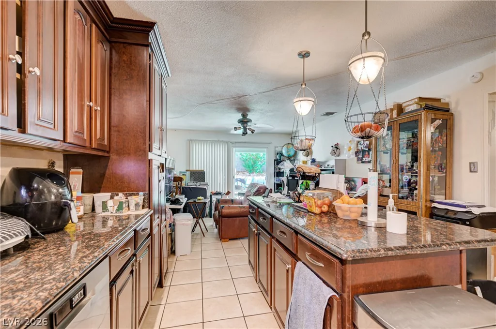 4131 Brighthill, Las Vegas, NV 89121