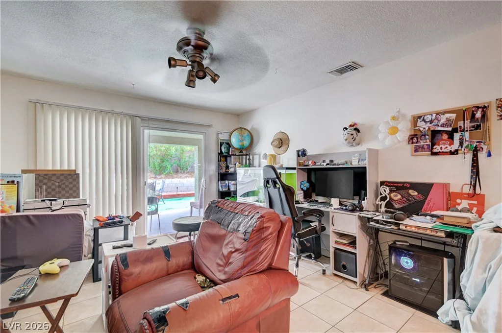 4131 Brighthill, Las Vegas, NV 89121