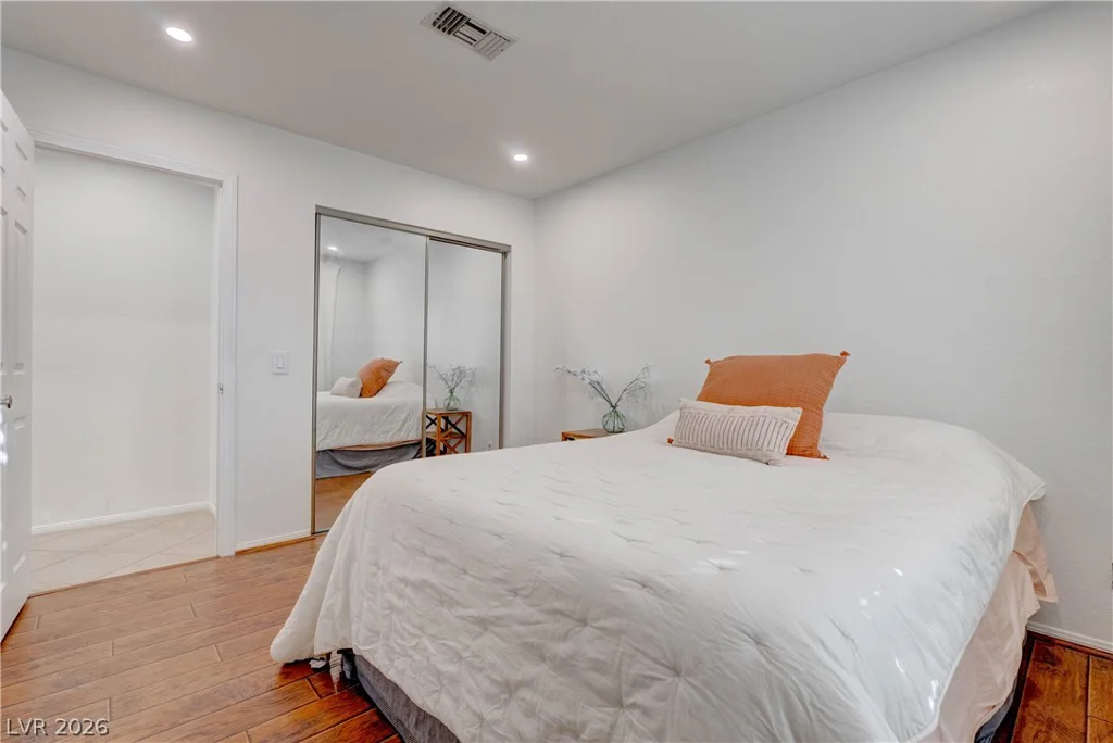 3500 Tenaya, Las Vegas, NV 89129