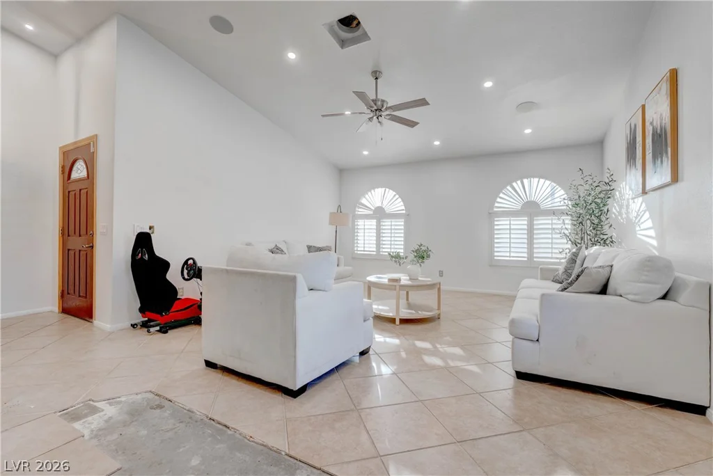 3500 Tenaya, Las Vegas, NV 89129