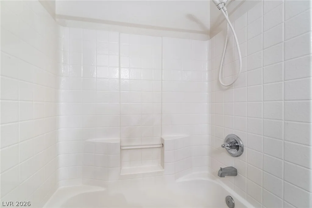 6245 Dan Blocker, Henderson, NV 89011