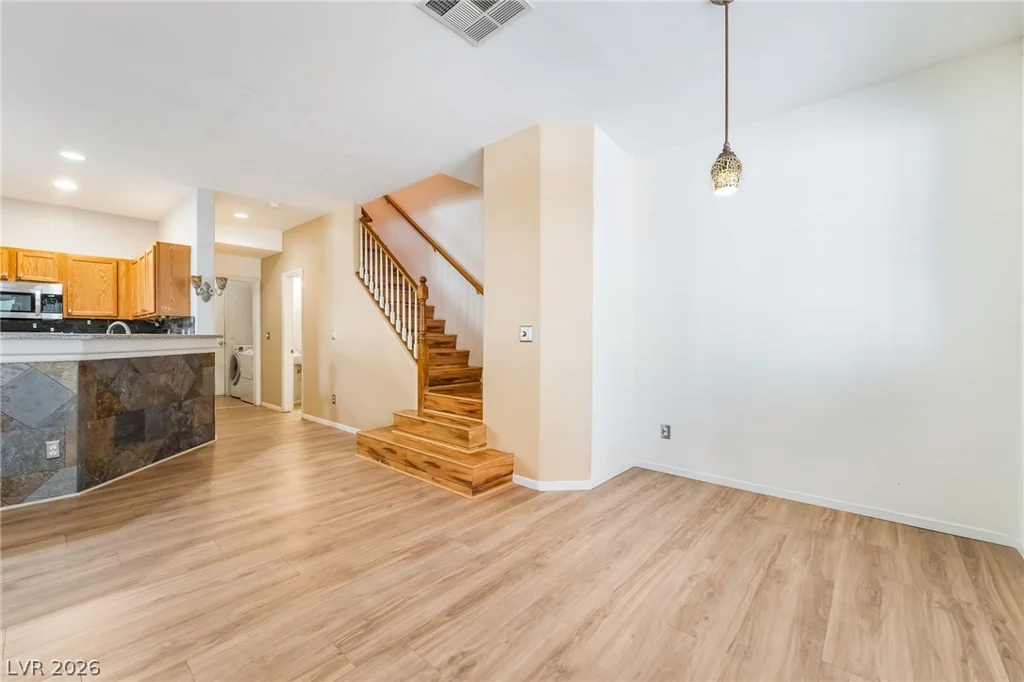 6245 Dan Blocker, Henderson, NV 89011