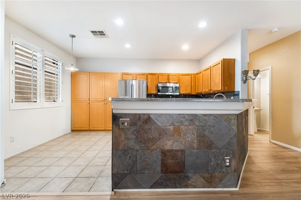 6245 Dan Blocker, Henderson, NV 89011