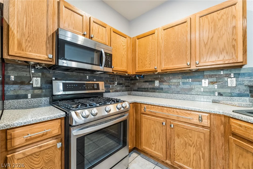 6245 Dan Blocker, Henderson, NV 89011