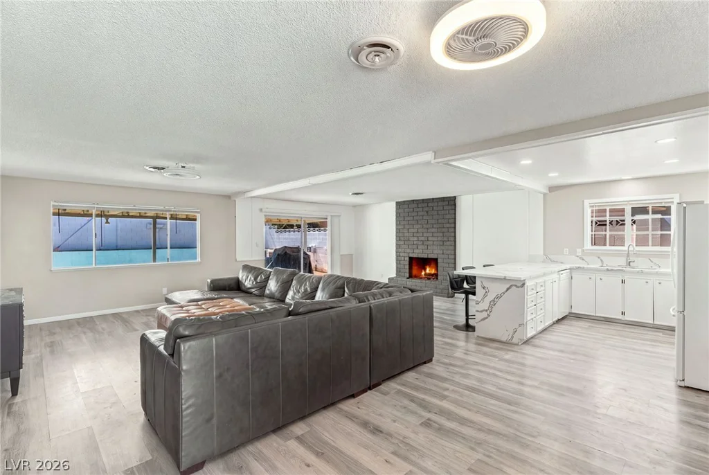 4101 Brighthill, Las Vegas, NV 89121
