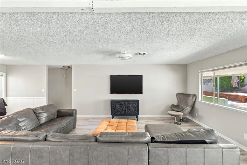 4101 Brighthill, Las Vegas, NV 89121