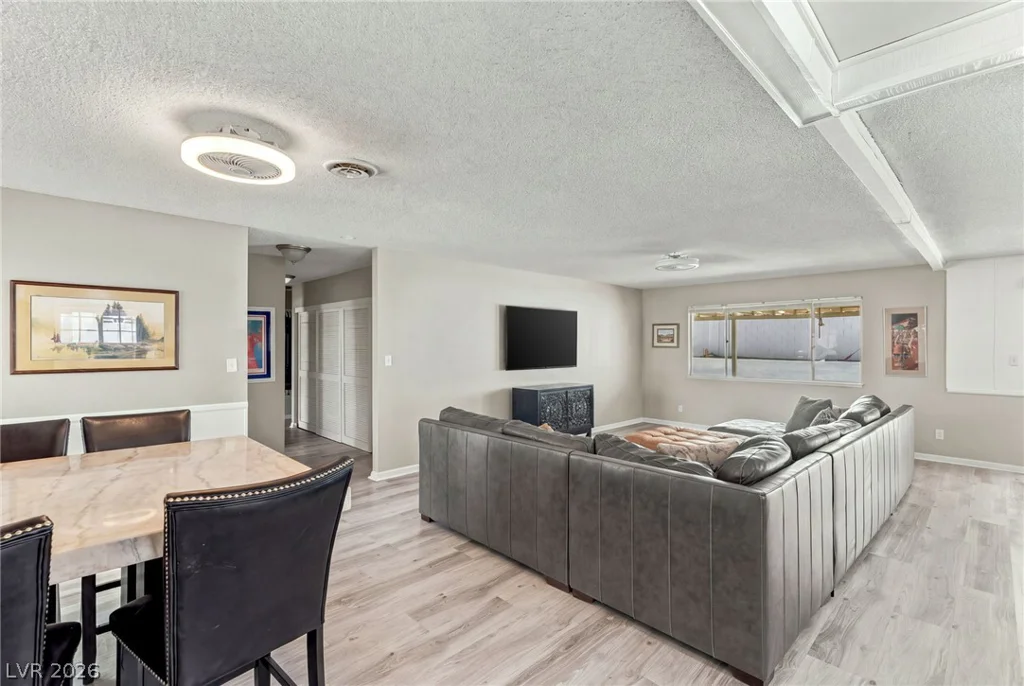 4101 Brighthill, Las Vegas, NV 89121