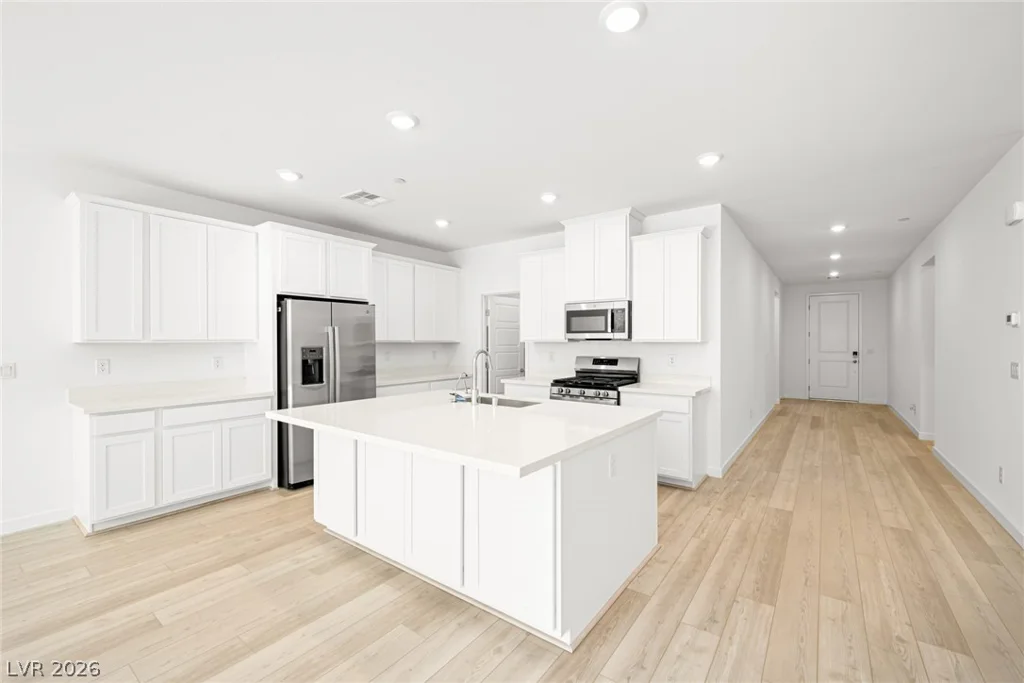 1429 Bianca Falls, Henderson, NV 89011