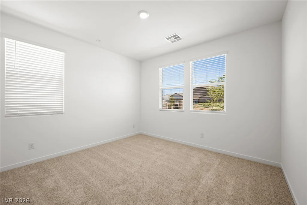 1429 Bianca Falls, Henderson, NV 89011