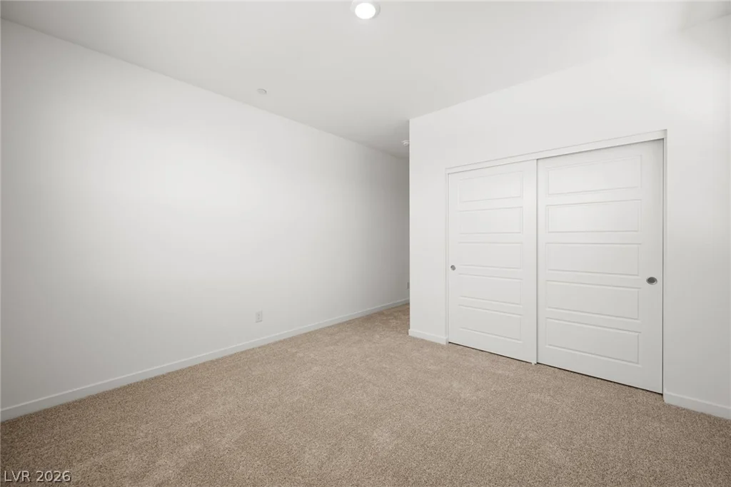 1429 Bianca Falls, Henderson, NV 89011