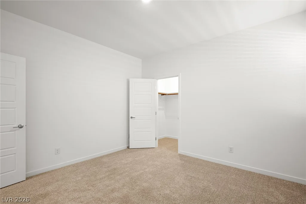 1429 Bianca Falls, Henderson, NV 89011