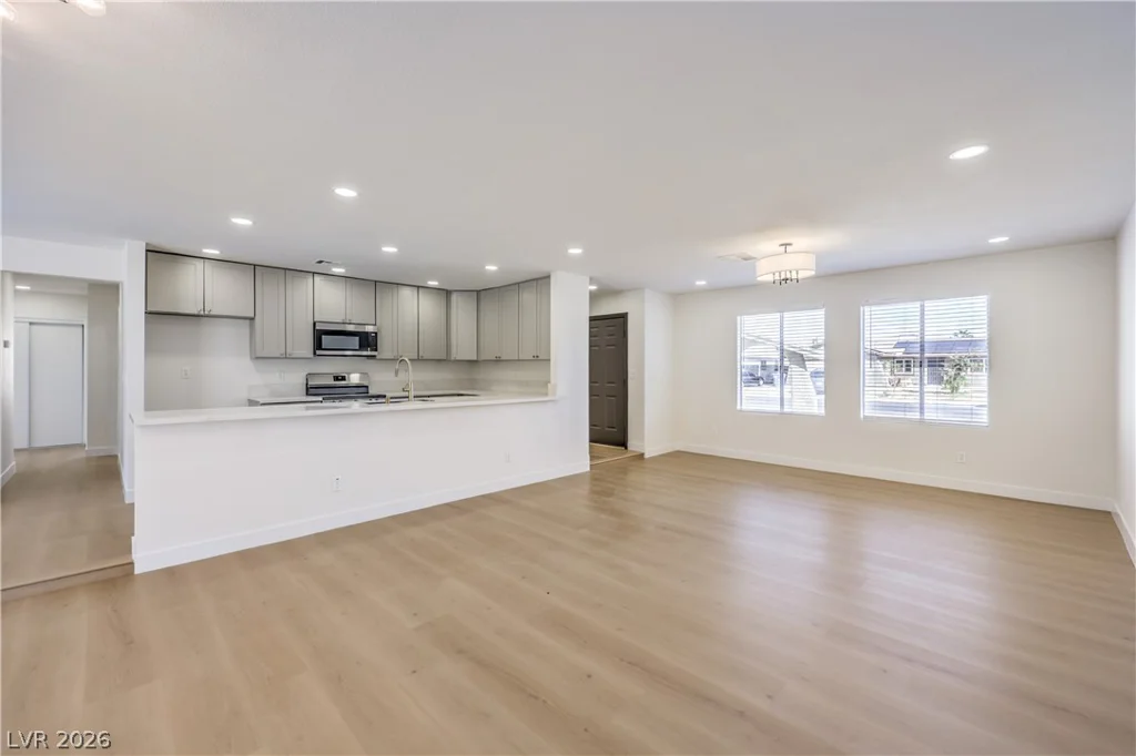 4309 Mott, Las Vegas, NV 89102