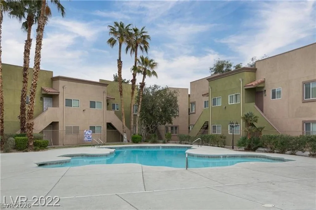 1814 Decatur, Las Vegas, NV 89108