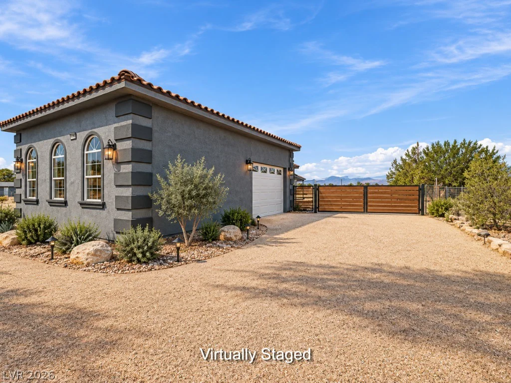 460 Hickory, Pahrump, NV 89048