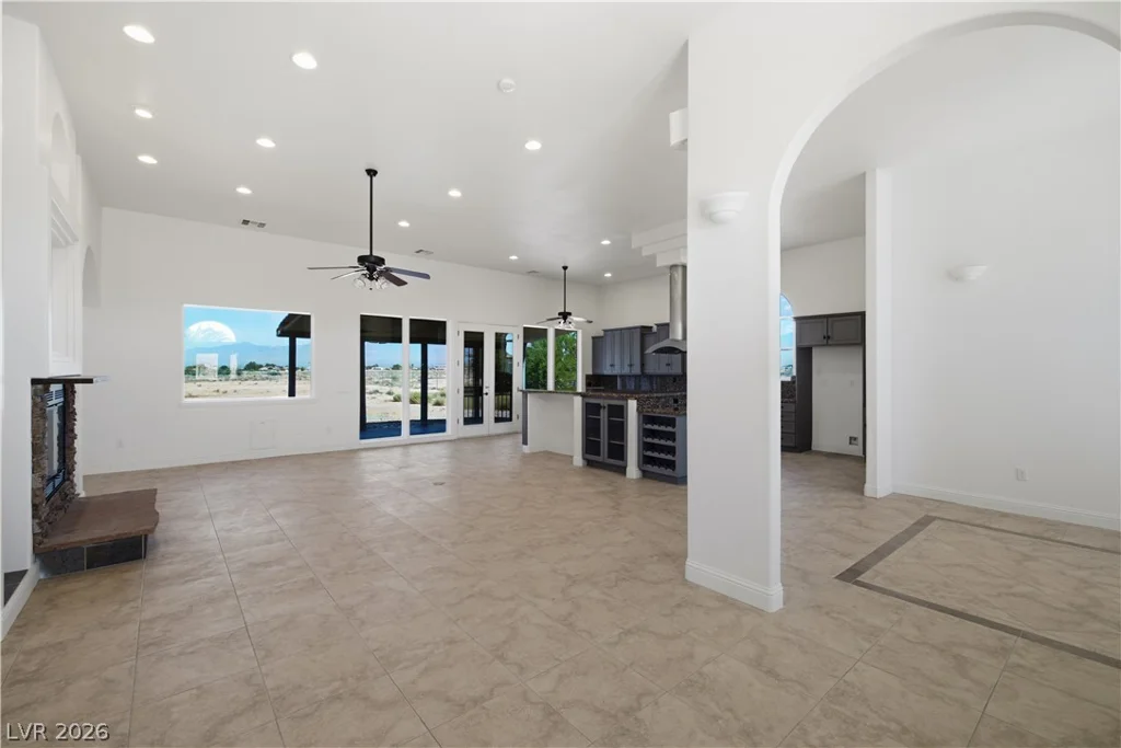 460 Hickory, Pahrump, NV 89048