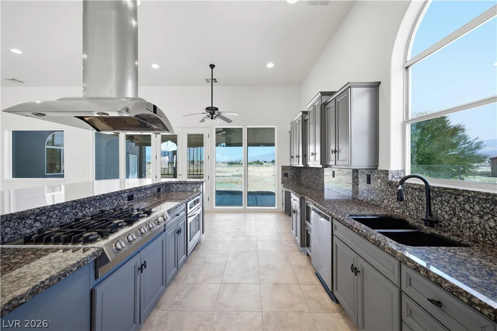 460 Hickory, Pahrump, NV 89048