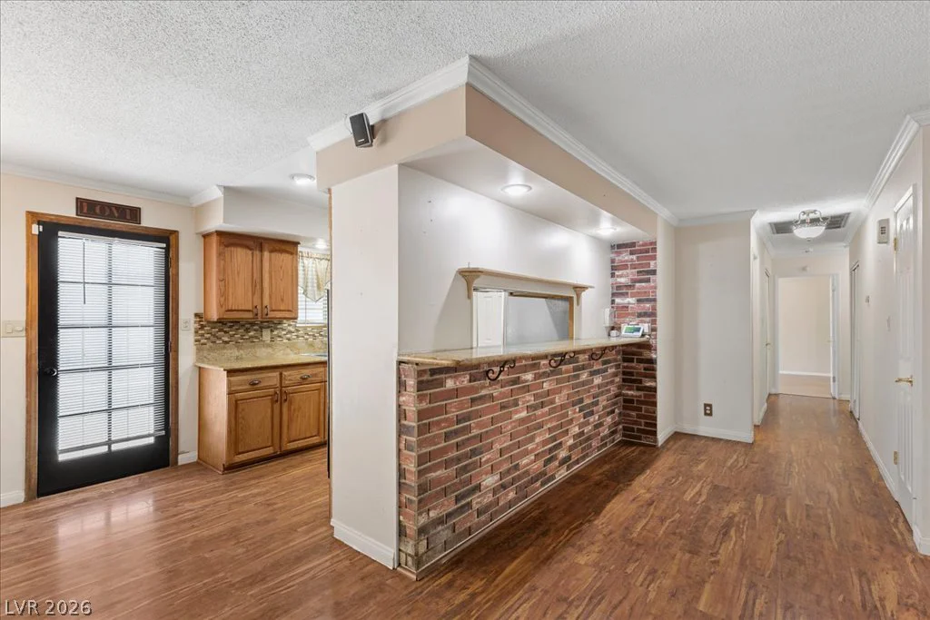5305 Westleigh, Las Vegas, NV 89146