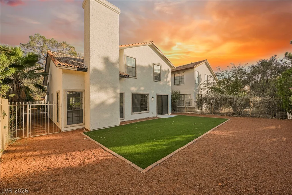 4877 Fiesta Lakes, Las Vegas, NV 89130