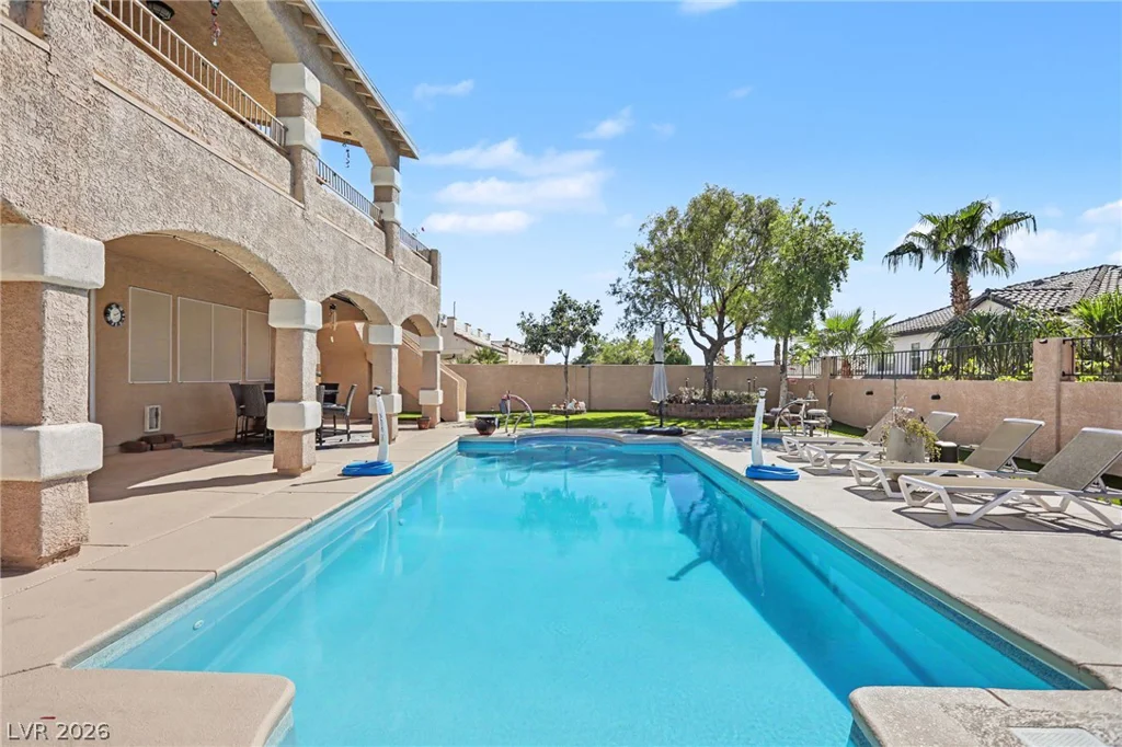 855 Sun Shimmer, Las Vegas, NV 89110