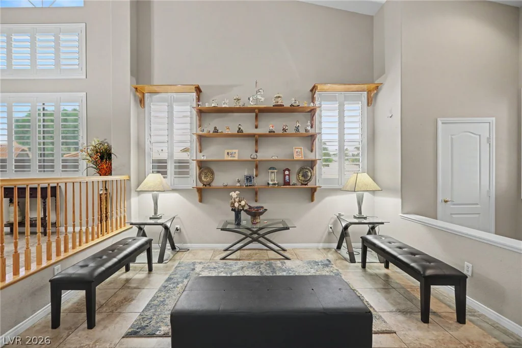 855 Sun Shimmer, Las Vegas, NV 89110