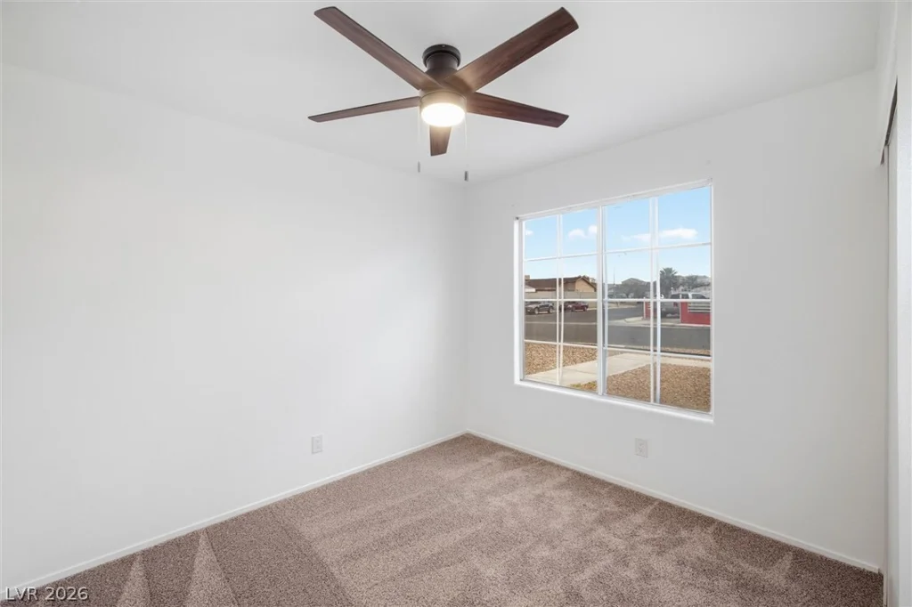 2441 Saguaro Point, Las Vegas, NV 89115