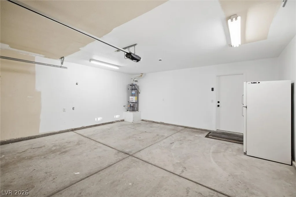 2441 Saguaro Point, Las Vegas, NV 89115