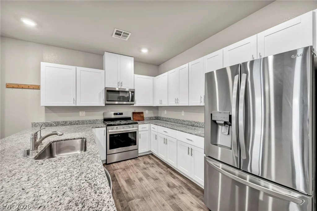 7554 Crested Moon, North Las Vegas, NV 89084