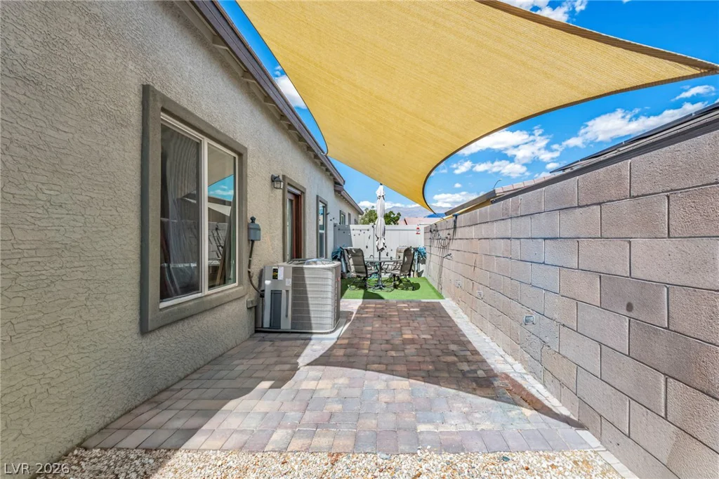 7554 Crested Moon, North Las Vegas, NV 89084