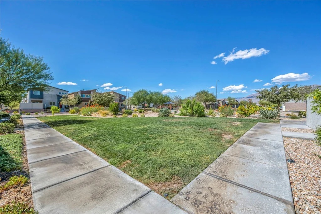 7554 Crested Moon, North Las Vegas, NV 89084