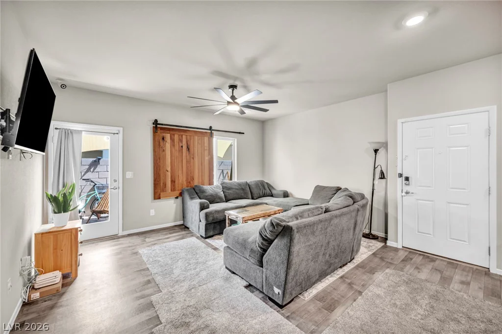 7554 Crested Moon, North Las Vegas, NV 89084