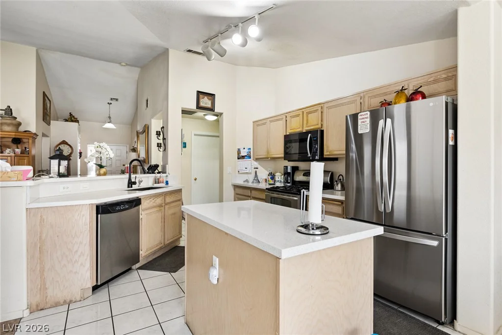 1747 Ashburn, North Las Vegas, NV 89032