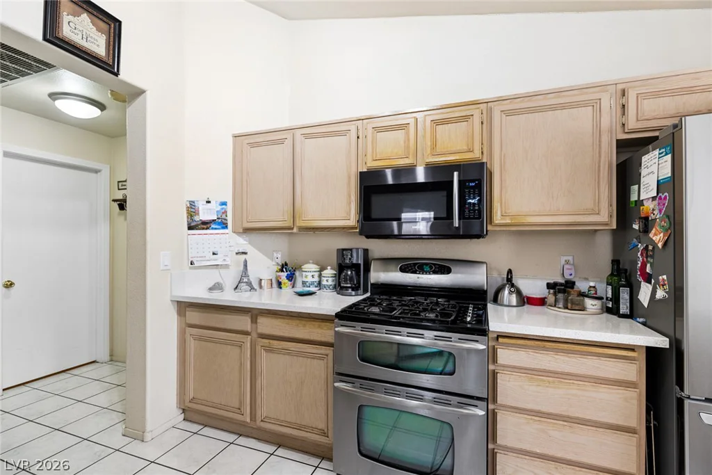 1747 Ashburn, North Las Vegas, NV 89032