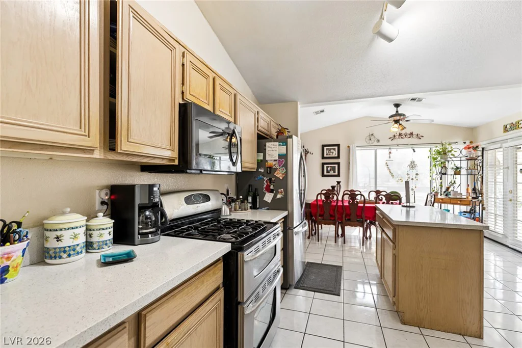 1747 Ashburn, North Las Vegas, NV 89032