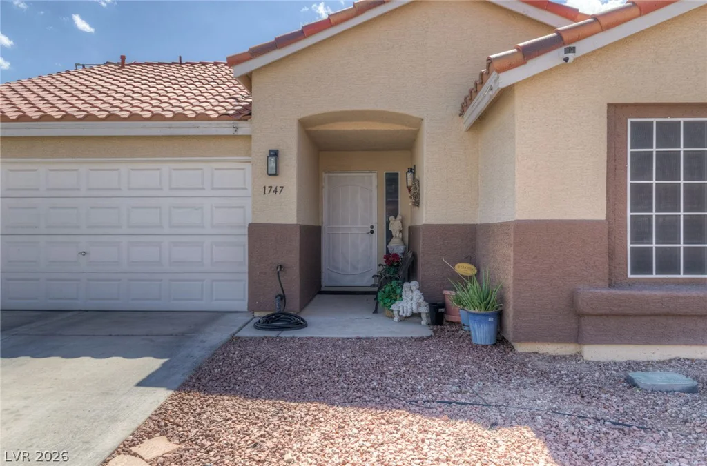 1747 Ashburn, North Las Vegas, NV 89032