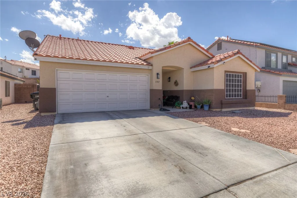 1747 Ashburn, North Las Vegas, NV 89032