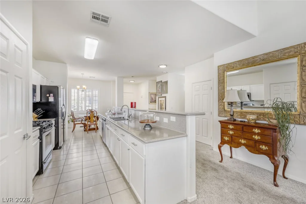 712 Peachy Canyon, Las Vegas, NV 89144