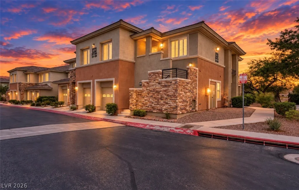 712 Peachy Canyon, Las Vegas, NV 89144