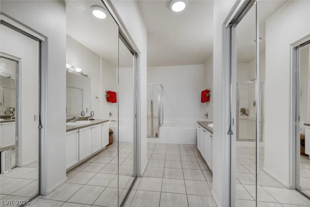 712 Peachy Canyon, Las Vegas, NV 89144