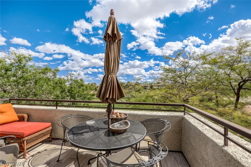 712 Peachy Canyon, Las Vegas, NV 89144
