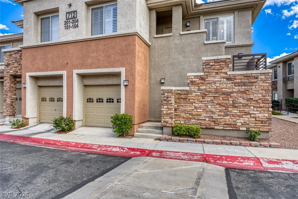 712 Peachy Canyon, Las Vegas, NV 89144
