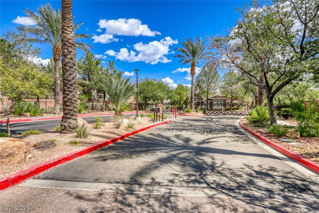712 Peachy Canyon, Las Vegas, NV 89144