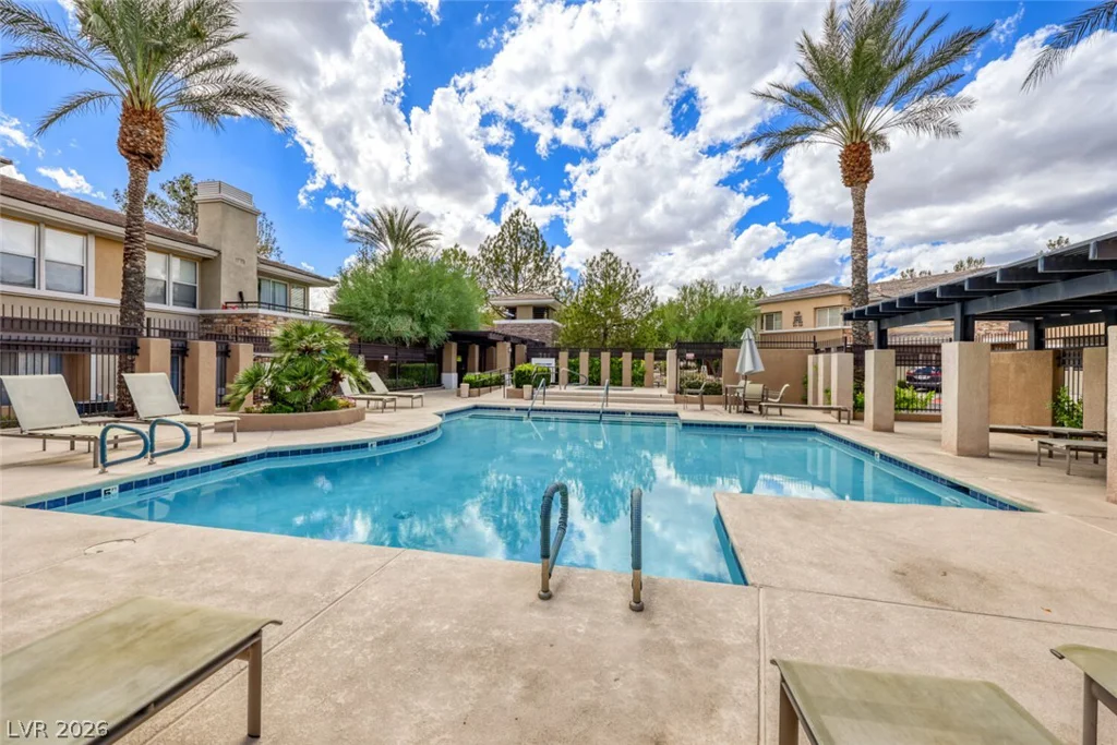 712 Peachy Canyon, Las Vegas, NV 89144
