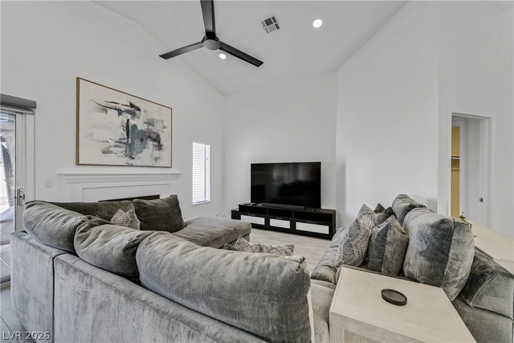 1828 Escondido, Henderson, NV 89074