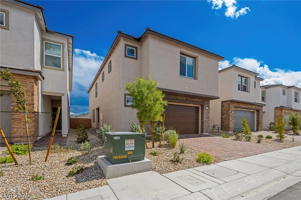 8142 Gusty Brook, Las Vegas, NV 89113