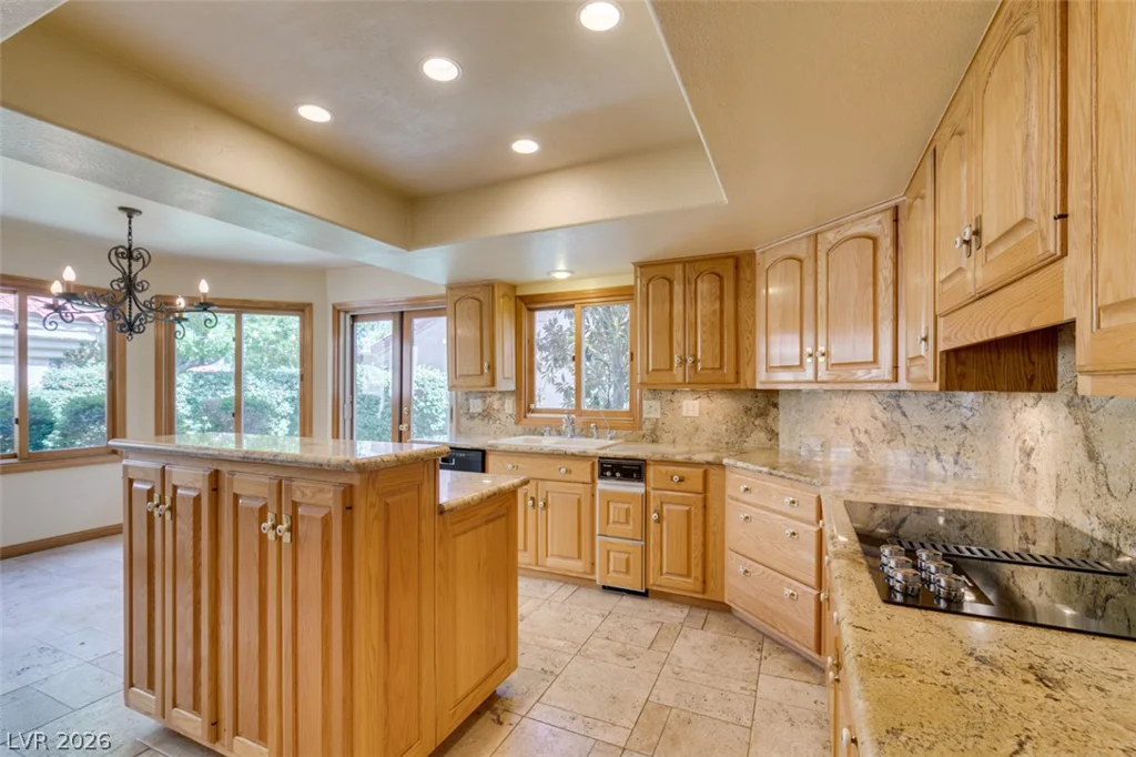 7647 Boca Raton, Las Vegas, NV 89113