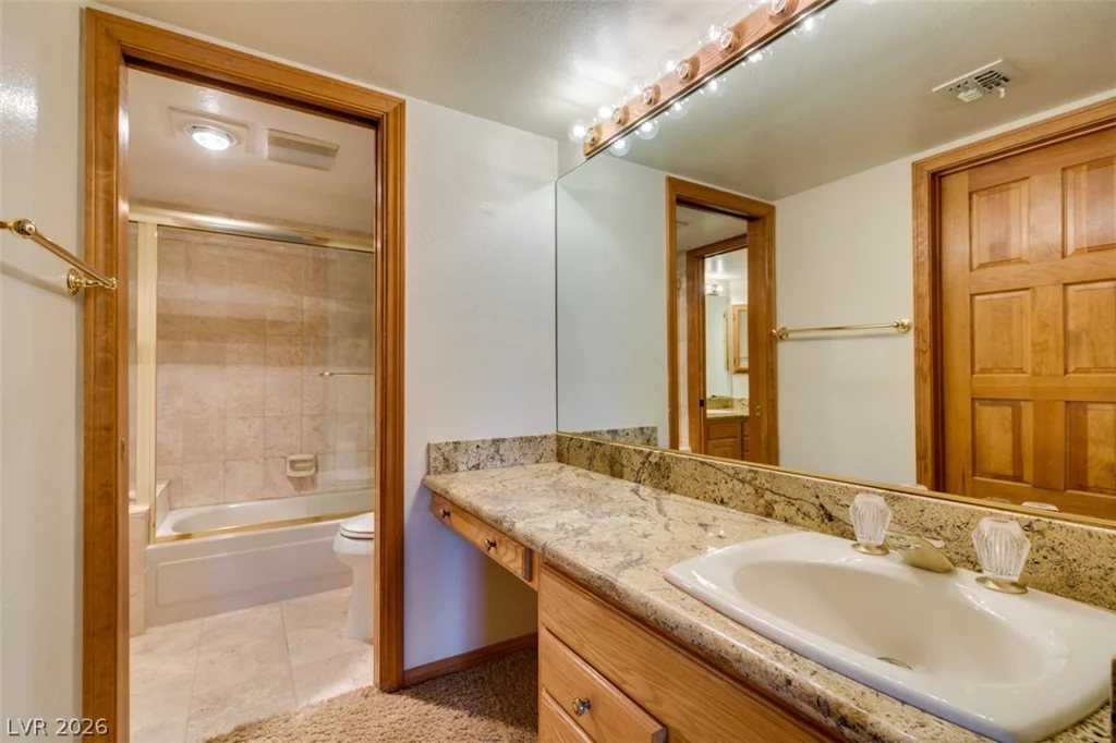 7647 Boca Raton, Las Vegas, NV 89113