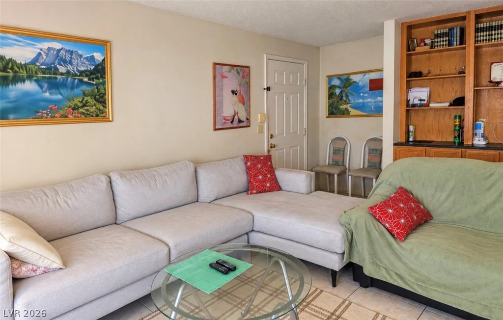 101 Luna, Las Vegas, NV 89145