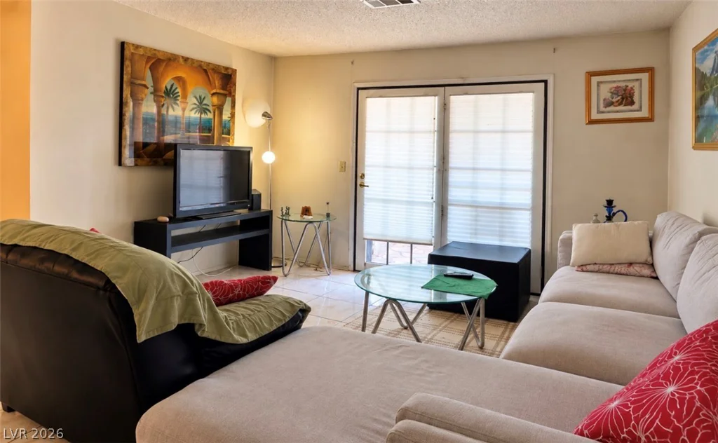101 Luna, Las Vegas, NV 89145
