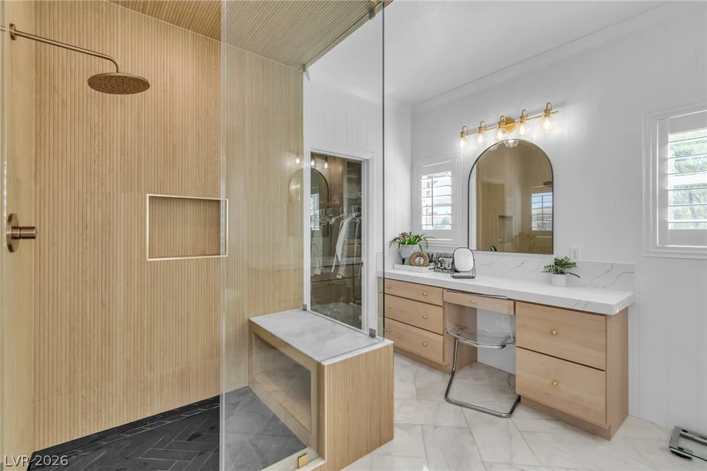 896 Las Palomas, Las Vegas, NV 89138