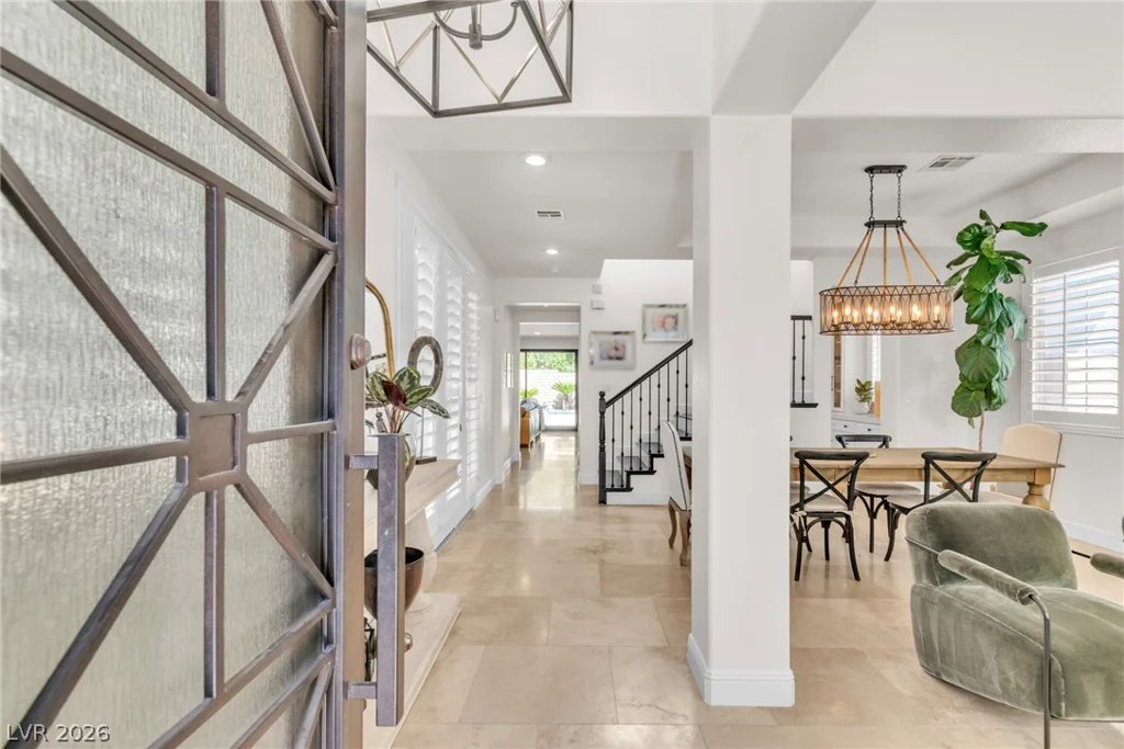 896 Las Palomas, Las Vegas, NV 89138